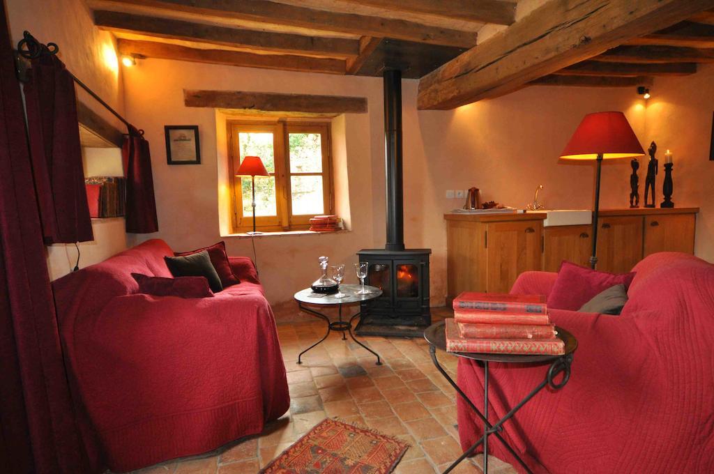 Domaine Du Ris De Feu Chambres D'Hotes De Charme Chalais  Habitación foto
